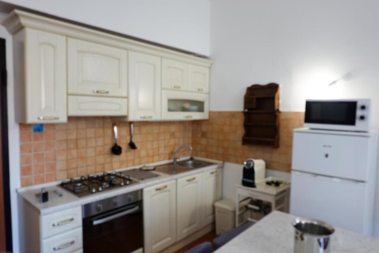 Casa Mille Baci Con Parcheggio Livorno Exterior foto