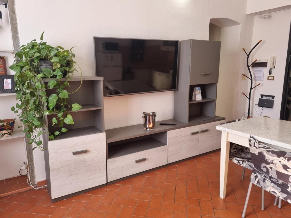 Casa Mille Baci Con Parcheggio Livorno Exterior foto